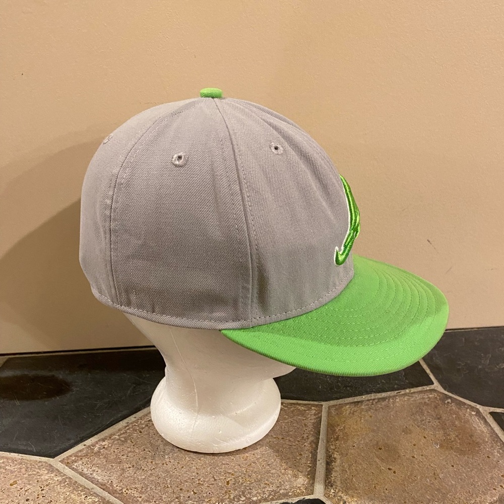 New Era Gray and Neon Green Atlanta A-Logo Snapback Hat - Picture 3 of 8